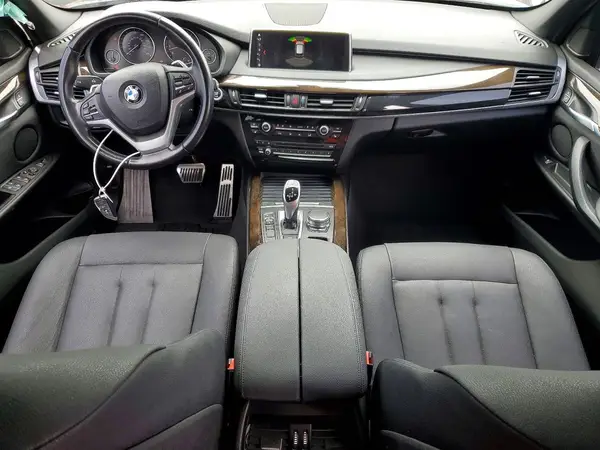 5UXKR2C50J0Z21412 2018 BMW X5 - Image 8