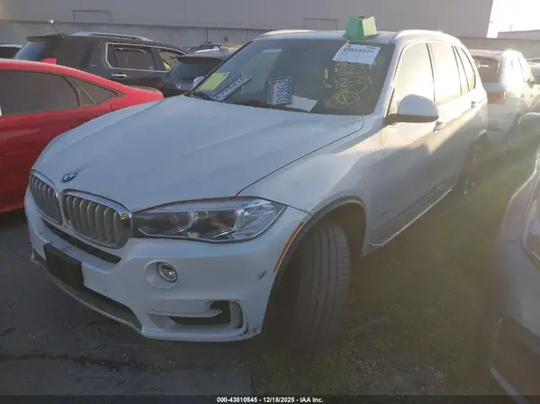 5UXKR2C50J0Z21734 2018 BMW X5 - Image 2