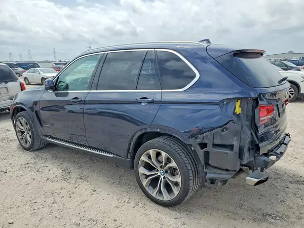 5UXKR2C50J0Z22513 2018 BMW X5 - Image 2