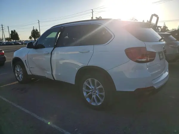 5UXKR2C51G0H41755 2016 BMW X5 - Image 2
