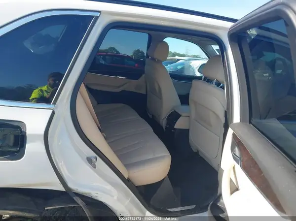 5UXKR2C51G0R69848 2016 BMW X5 - Image 8