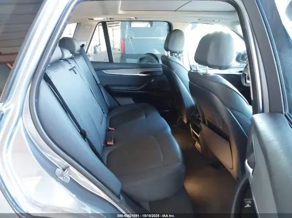 5UXKR2C51G0R72734 2016 BMW X5 - Image 8