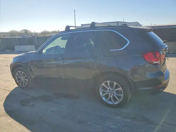 5UXKR2C51G0U17587 2016 BMW X5 - Image 2