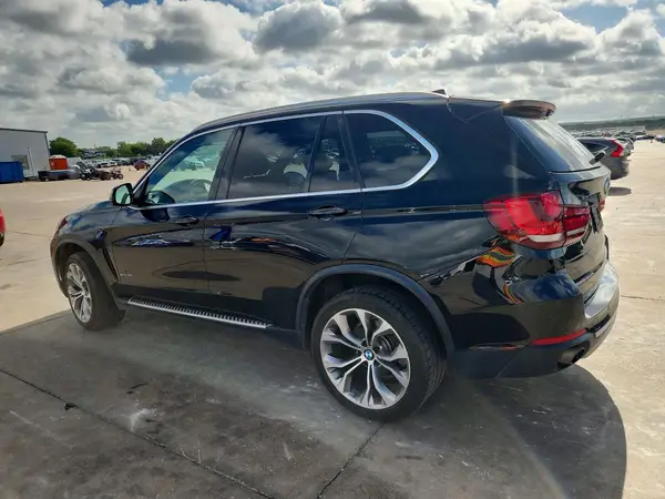 5UXKR2C51H0U18319 2017 BMW X5 - Image 2