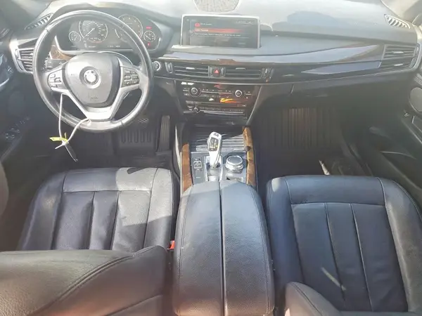 5UXKR2C51H0U19972 2017 BMW X5 - Image 8