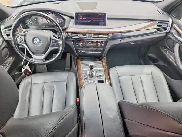 5UXKR2C51J0X09070 2018 BMW X5 - Image 8