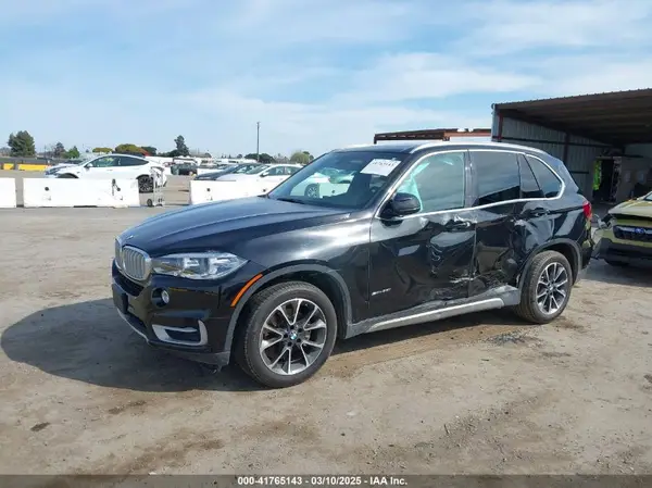 5UXKR2C51J0X09151 2018 BMW X5 - Image 2