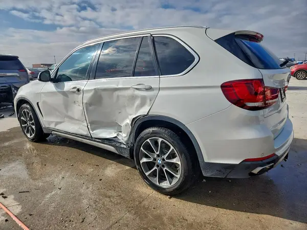 5UXKR2C51J0X09280 2018 BMW X5 - Image 2