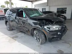 5UXKR2C51J0Z14436 2018 BMW X5