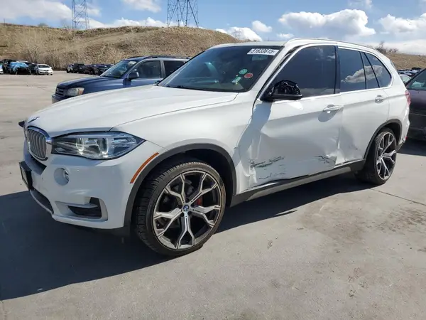 5UXKR2C51J0Z16221 2018 BMW X5 - Image 1