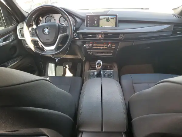 5UXKR2C51J0Z16221 2018 BMW X5 - Image 8