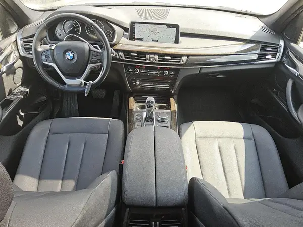 5UXKR2C51J0Z17384 2018 BMW X5 - Image 8