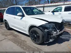 5UXKR2C51J0Z18521 2018 BMW X5