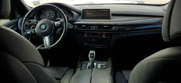 5UXKR2C51J0Z18986 2018 BMW X5 - Image 8