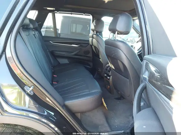 5UXKR2C51J0Z19359 2018 BMW X5 - Image 8