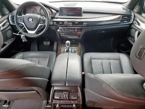 5UXKR2C51J0Z20379 2018 BMW X5 - Image 8