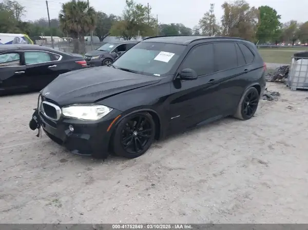 5UXKR2C51J0Z20768 2018 BMW X5 - Image 2