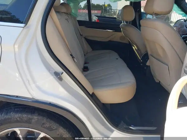 5UXKR2C51J0Z21032 2018 BMW X5 - Image 8