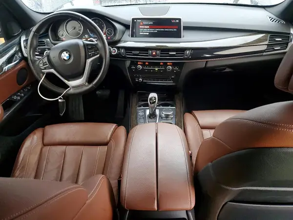 5UXKR2C51J0Z22133 2018 BMW X5 - Image 8