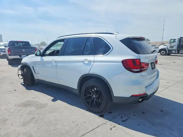 5UXKR2C52G0H42087 2016 BMW X5 - Image 2