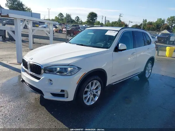 5UXKR2C52G0R68627 2016 BMW X5 - Image 2