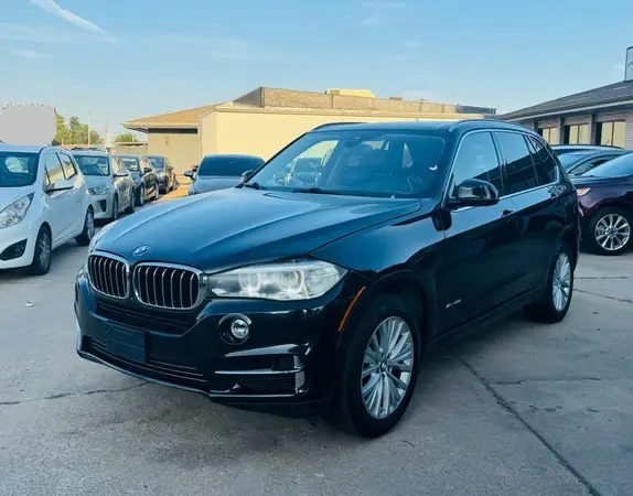 5UXKR2C52G0R69017 2016 BMW X5 - Image 2