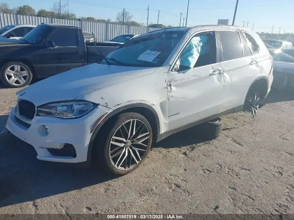 5UXKR2C52G0R69101 2016 BMW X5 - Image 2