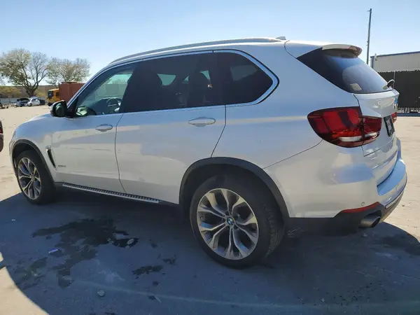 5UXKR2C52G0R70068 2016 BMW X5 - Image 2