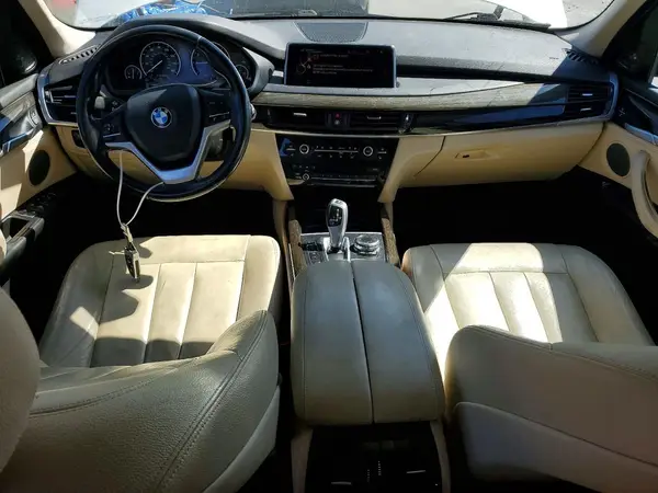 5UXKR2C52G0R70068 2016 BMW X5 - Image 8