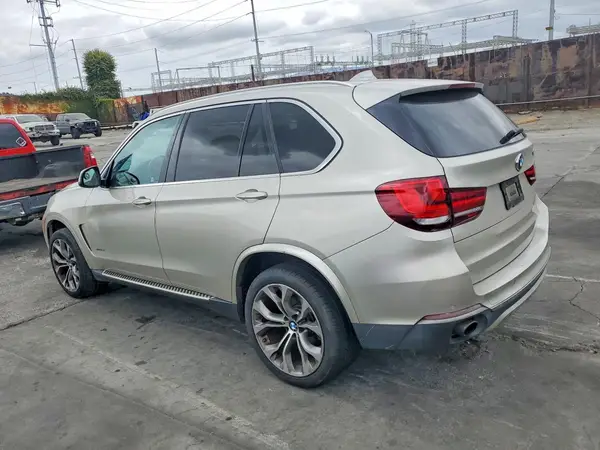 5UXKR2C52G0R70118 2016 BMW X5 - Image 2