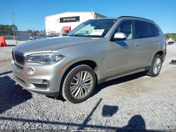 5UXKR2C52G0R71110 2016 BMW X5 - Image 2