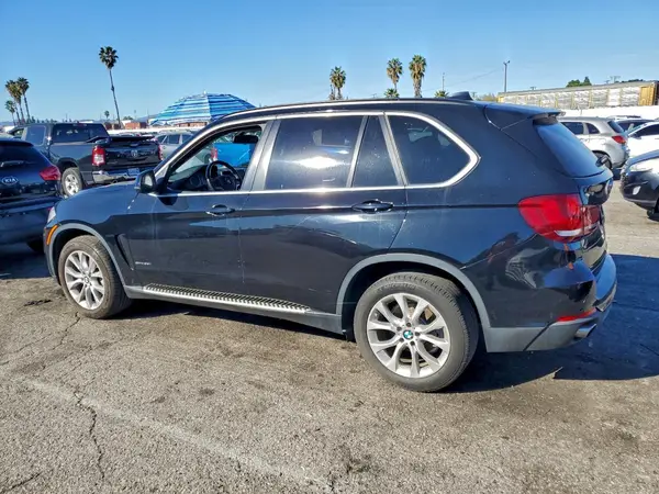 5UXKR2C52G0U17324 2016 BMW X5 - Image 2