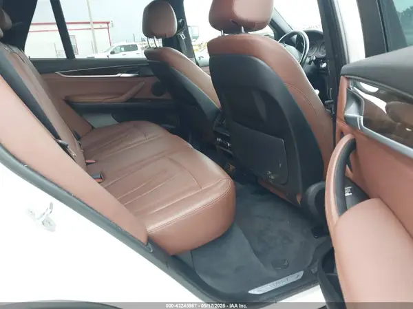 5UXKR2C52H0U18488 2017 BMW X5 - Image 8