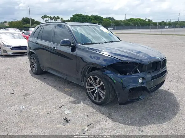 5UXKR2C52H0U19656 2017 BMW X5 - Image 1