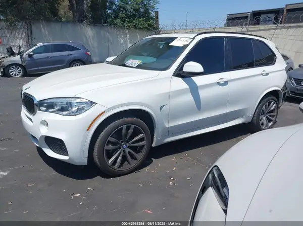 5UXKR2C52J0X07604 2018 BMW X5 - Image 2