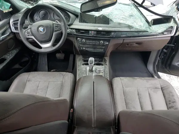 5UXKR2C52J0X09224 2018 BMW X5 - Image 8