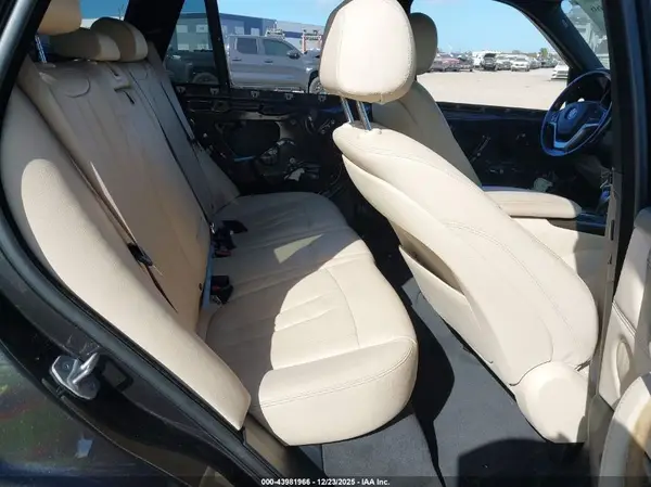 5UXKR2C52J0Z14560 2018 BMW X5 - Image 8