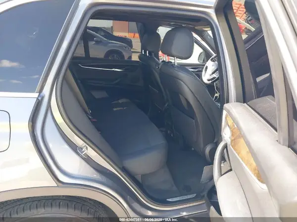 5UXKR2C52J0Z15613 2018 BMW X5 - Image 8