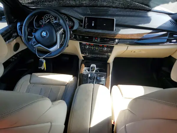 5UXKR2C52J0Z16129 2018 BMW X5 - Image 8