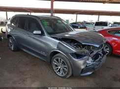 5UXKR2C52J0Z16325 2018 BMW X5
