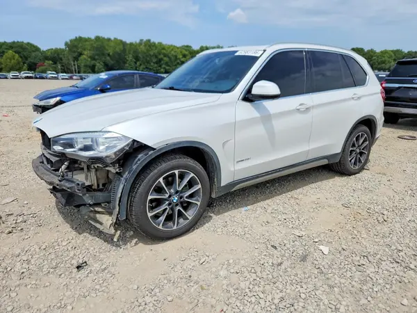 5UXKR2C52J0Z16454 2018 BMW X5 - Image 1