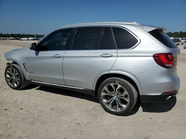 5UXKR2C52J0Z17541 2018 BMW X5 - Image 2