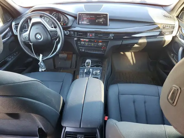 5UXKR2C52J0Z21993 2018 BMW X5 - Image 8