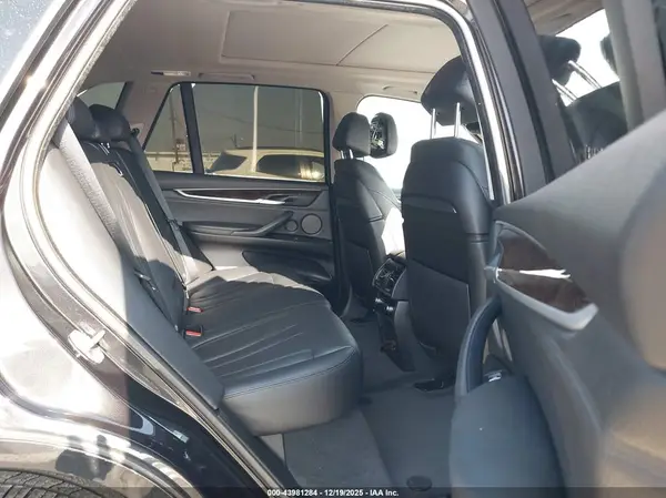 5UXKR2C53G0H42342 2016 BMW X5 - Image 8