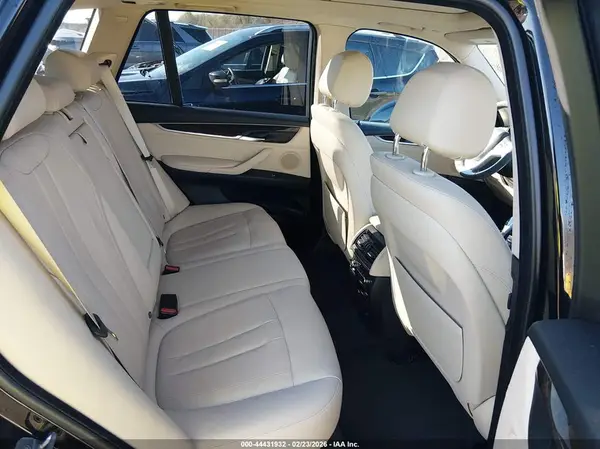 5UXKR2C53G0R68703 2016 BMW X5 - Image 8