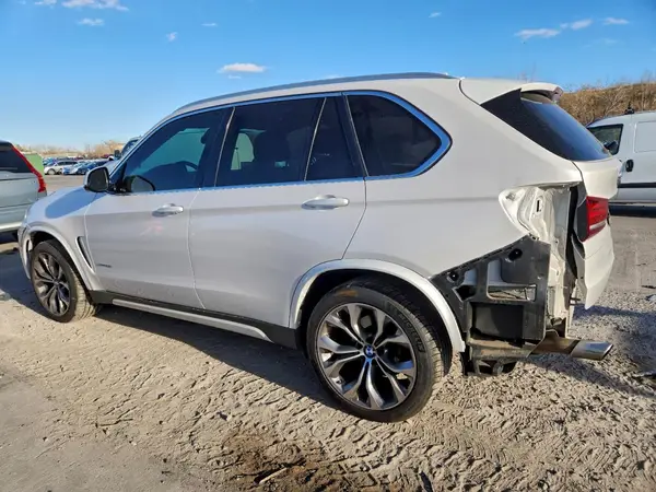 5UXKR2C53G0R69575 2016 BMW X5 - Image 2