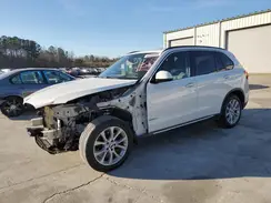 5UXKR2C53G0R70709 2016 BMW X5