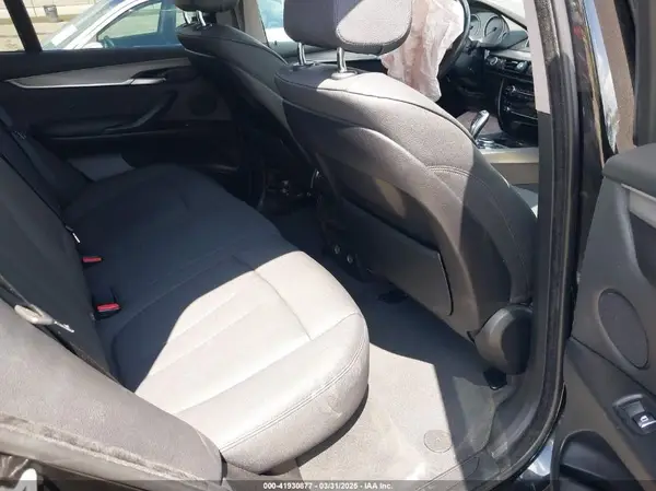 5UXKR2C53G0R71682 2016 BMW X5 - Image 8