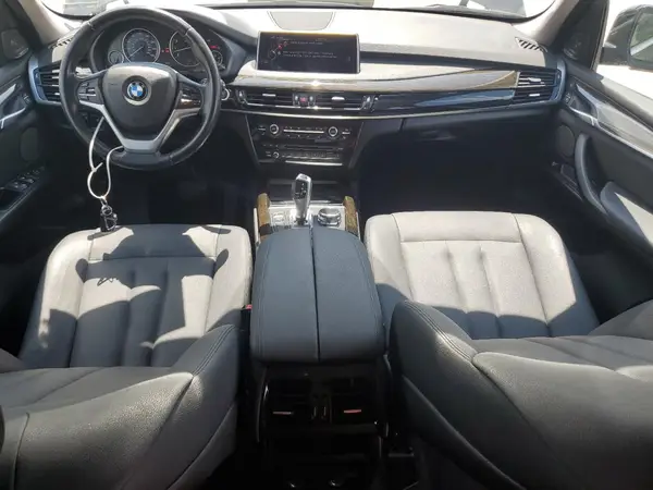 5UXKR2C53G0R72279 2016 BMW X5 - Image 8