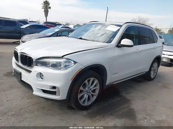 5UXKR2C53G0R72413 2016 BMW X5 - Image 2